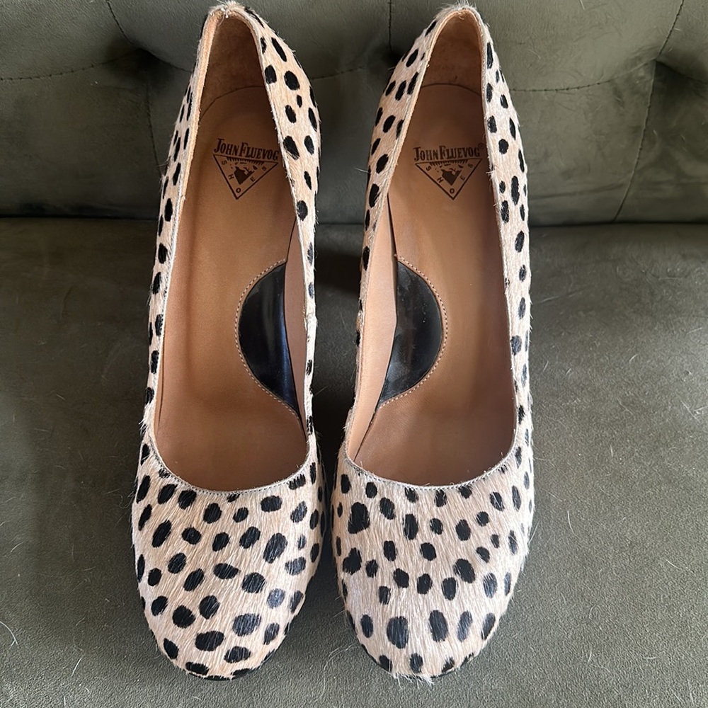 Fluevog Desmond pony hair leopard print heeled pumps.